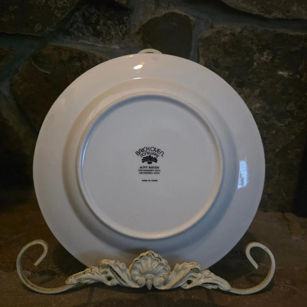 Brick Oven Stoneware Aunt Rhody Goose Dinner Plate Blue Polka Dot Bow 10.5 inch